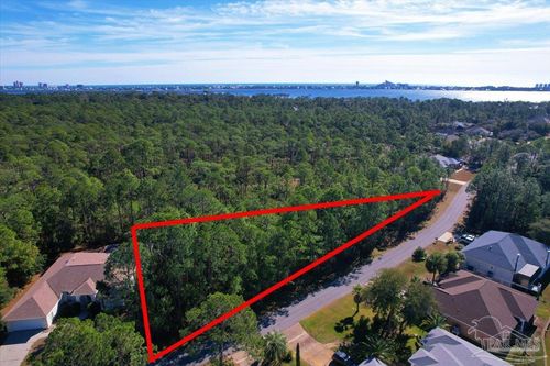 5433 N Shore Rd, Pensacola, FL, 32507 | Card Image