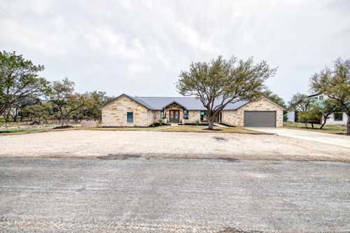 1723 Mountain Valley Dr, ConCan, TX, 78838 | Card Image