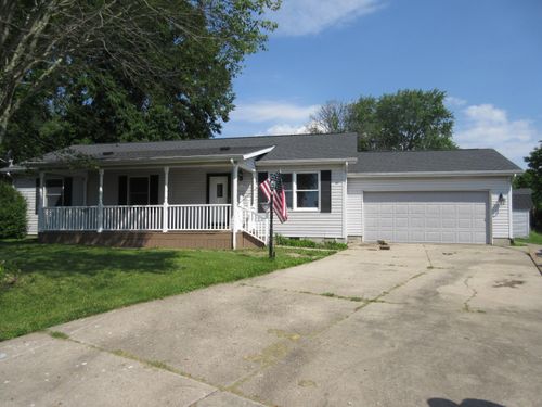 970 Blueberry Ct, Newark, OH, 43055-7717 | Card Image