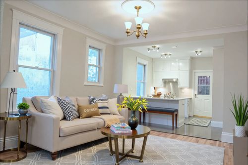 {{alt}} | Card Image