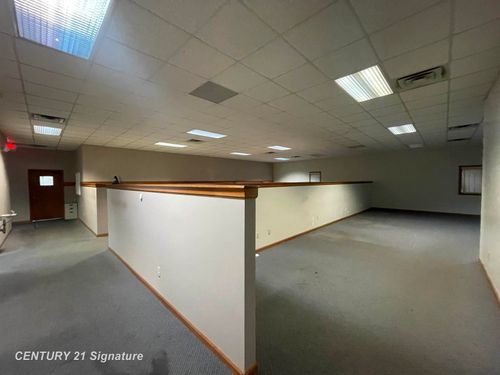 11446 N Linden Rd, Clio, MI, 48420-8586 | Card Image