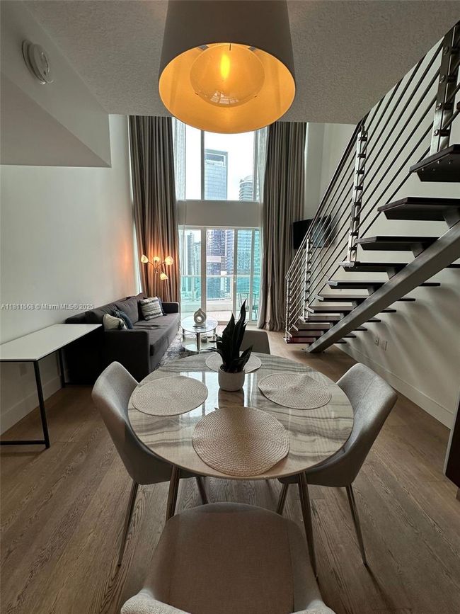 APT-1806 - 41 Se 5 Th St, Condo with 1 bedrooms, 2 bathrooms and null parking in Miami FL | Image 4