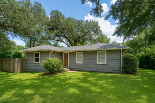 2002 Trescott Dr, Tallahassee, FL, 32308-0730 | Card Image