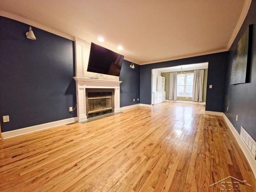 1702 Plymouth St, Midland, MI, 48642-6828 | Card Image