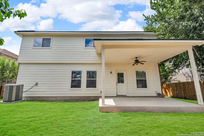 109 Lieck Cv, House other with 5 bedrooms, 4 bathrooms and null parking in Cibolo TX | Image 37