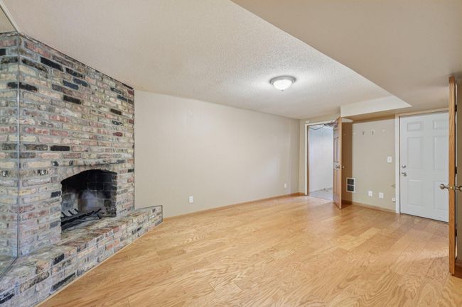 10-web-or-mls-Douglas Dr N-1806-010.jpg | Image 10