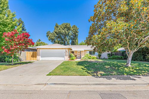 3209 Lillard Dr, Davis, CA, 95618-4908 | Card Image