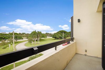 411 - 1401 S Federal Highway, Condo with 1 bedrooms, 1 bathrooms and null parking in Boca Raton FL | Image 1