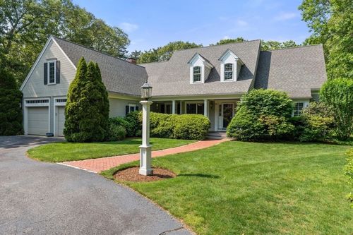 80 Flume Ave, Marstons Mills, MA, 02648-1449 | Card Image