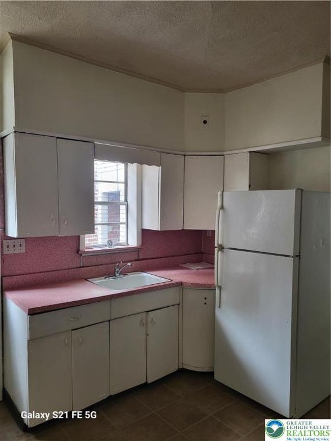APT-1 - 1139 W Turner St, Condo with 1 bedrooms, 1 bathrooms and null parking in Allentown PA | Image 9