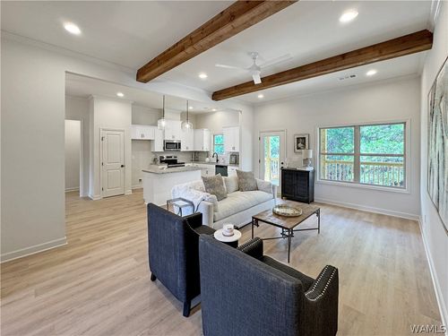 18032 Northview Circle, Northport, AL, 35475 | Card Image
