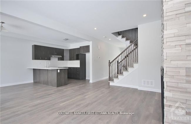 788 Cappamore Dr, House other with 3 bedrooms, 3 bathrooms and 2 parking in Ottawa ON | Image 9