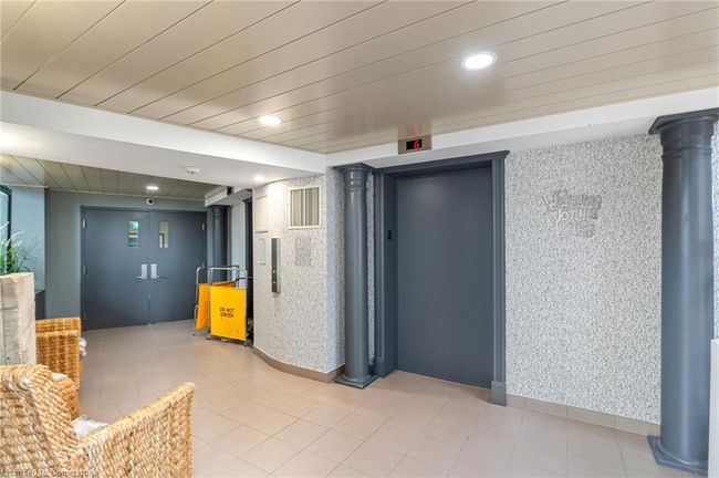 202 - 9 Pine St, House attached with 3 bedrooms, 2 bathrooms and 1 parking in Grand Bend ON | Image 47