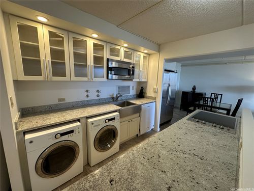 apt-2213-2333 Kapiolani Blvd, Honolulu, HI, 96826-4450 | Card Image