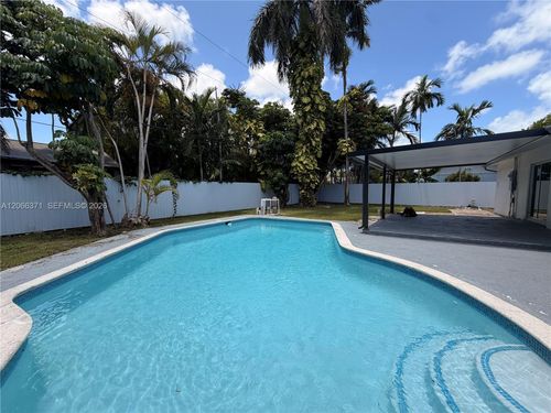 9934 Sw 195th St, Cutler Bay, FL, 33157-8662 | Card Image