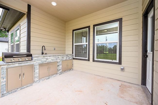 Built-In Grill & Sink Area For Backyard Entertaining | Image 28