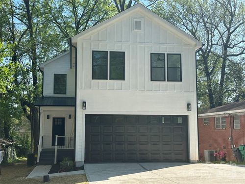 1413 Hateras Ave, Charlotte, NC, 28216-4706 | Card Image