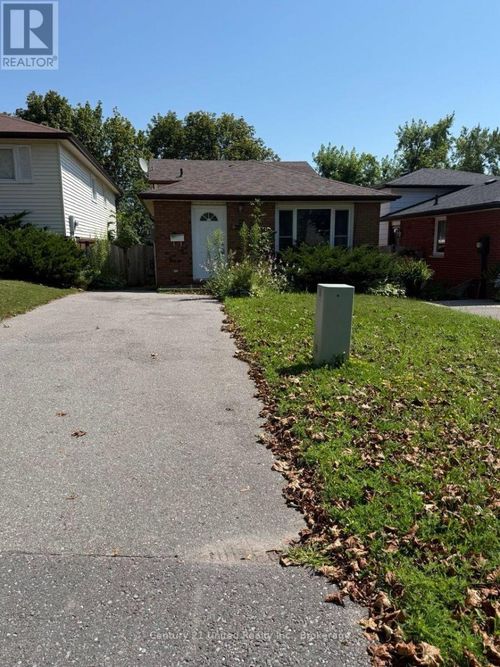 2012 Foxfarm Rd, Peterborough, ON, K9K1P8 | Card Image
