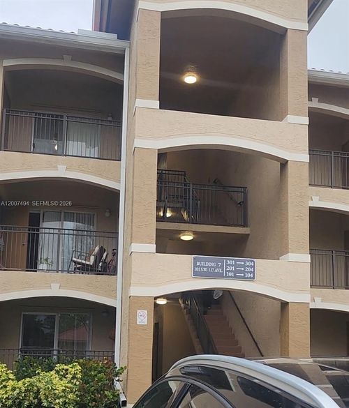 7303-101 Sw 117th Ave, Pembroke Pines, FL, 33025-4914 | Card Image