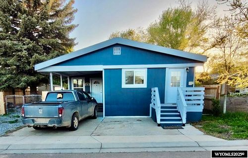 220 Pine St, Ten Sleep, WY, 82442-5045 | Card Image