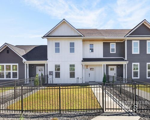 1198 Edington Ave, Moscow, ID, 83843-1028 | Card Image