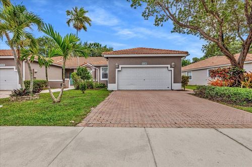 3-7600 S Aragon Boulevard, Sunrise, FL, 33322 | Card Image