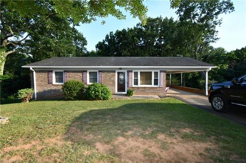 219 Atkins Ln, Mount Airy, NC, 27030-7743 | Card Image
