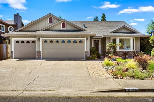 9139 Piccadilly Circle, Windsor, CA, 95492 | Card Image