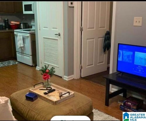 526 18th St, Tuscaloosa, AL, 35401-4907 | Card Image