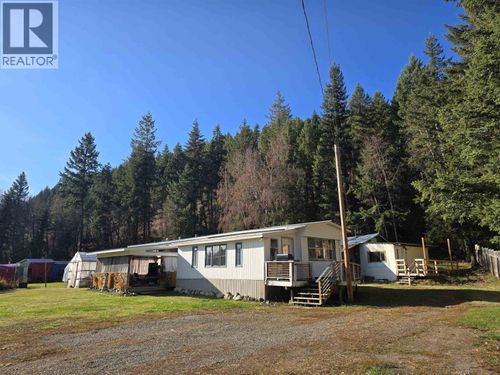 2244 West Fraser Road, Quesnel, BC, V2J6K1 | Card Image