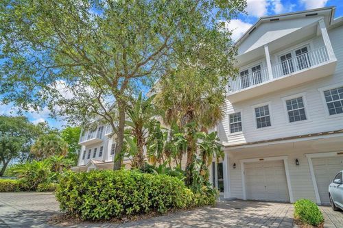 220-6967 Lakeside Cir N, Davie, FL, 33314-4222 | Card Image