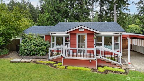 1822 Island Dr Nw, Olympia, WA, 98502-9709 | Card Image