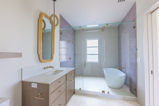 Secondary bath #3 upstairs | Image 36