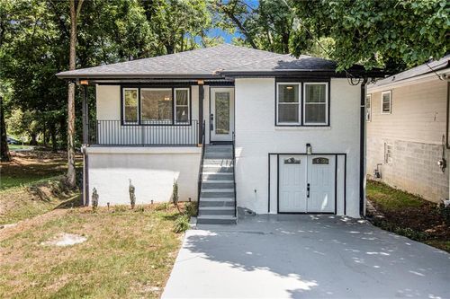 2537 Baker Rd Nw, Atlanta???, GA, 30318-6139 | Card Image