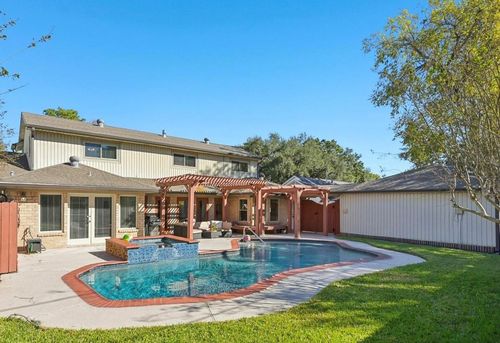 12527 Honeywood Trl, Houston, TX, 77077-2421 | Card Image