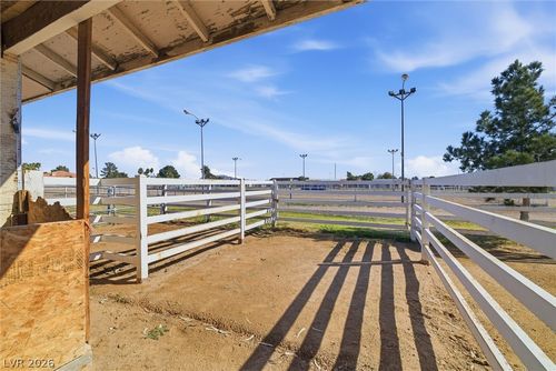 5440 Escondido St, Las Vegas, NV, 89119-2602 | Card Image