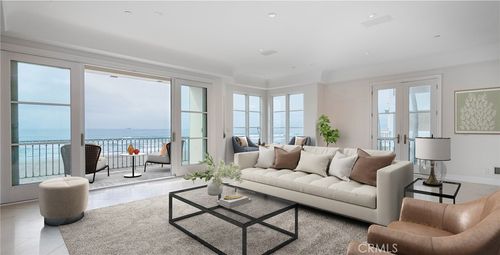 2420 The Strand, Manhattan Beach, CA, 90266-4349 | Card Image