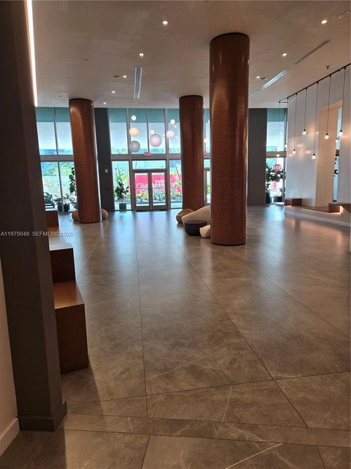 apt-3507-350 S Miami Ave, Miami, FL, 33130-1935 | Card Image