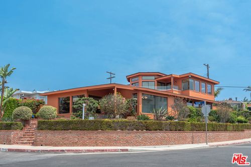 7220 Rindge Ave, Playa del Rey, CA, 90293-8061 | Card Image