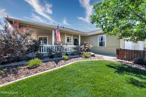 806 Karry Way, Fallon, NV, 89406-3156 | Card Image