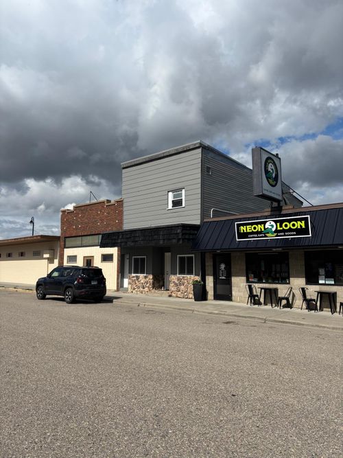 106 E 5th St, Starbuck, MN, 56381-9610 | Card Image