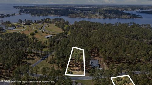 55 Ocracoke Dr, Oriental, NC, 28571 | Card Image