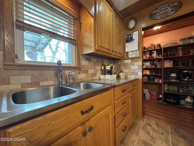 9418 State Route D, Home with 3 bedrooms, 2 bathrooms and null parking in Summersville MO | Image 23