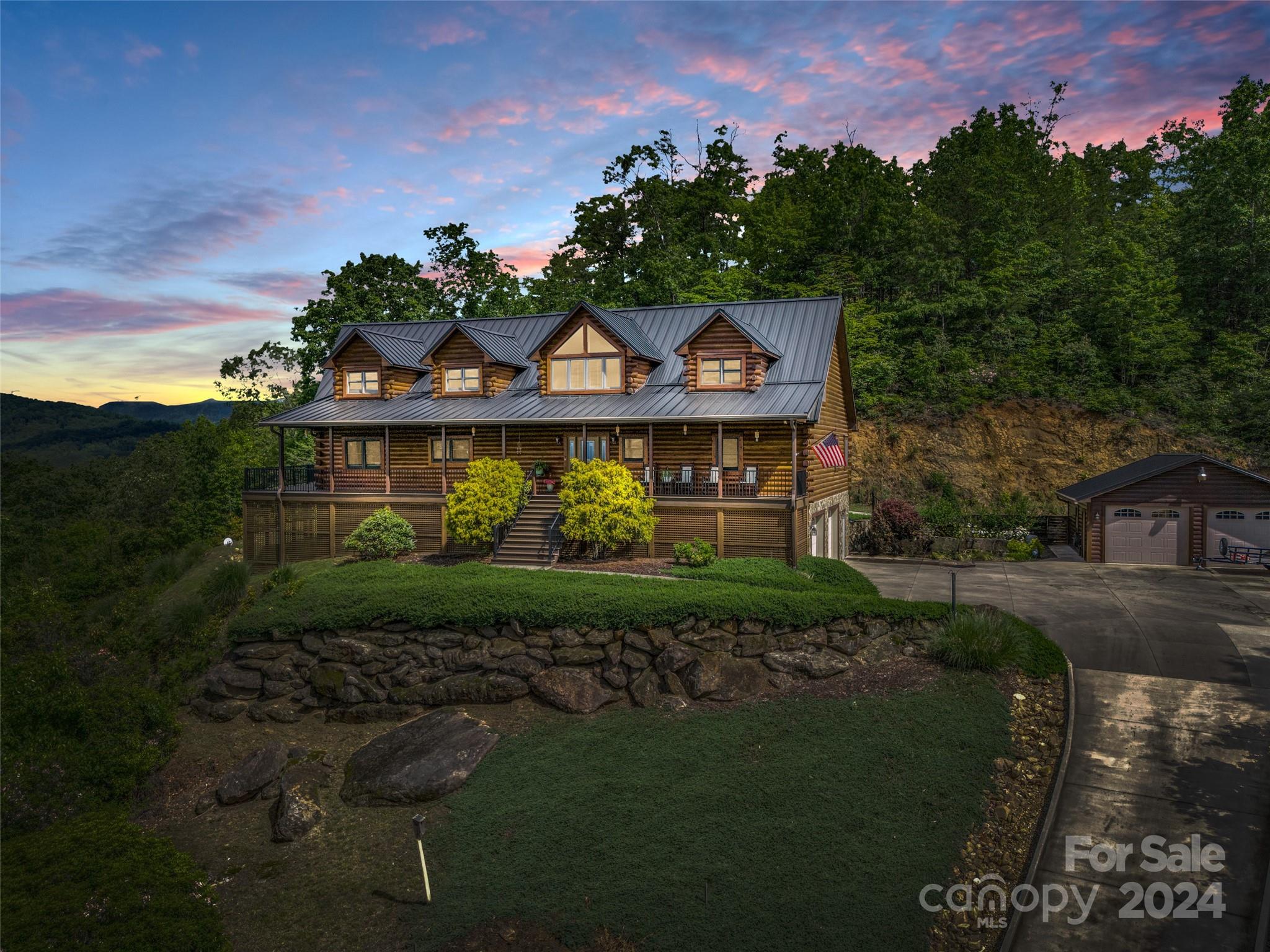 Peaks Dr, Lake Lure, NC 28746