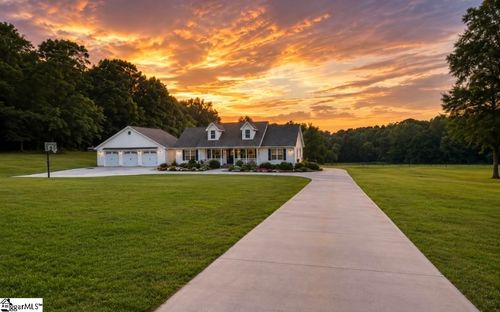 150 Williams Rd, Pelzer, SC, 29669-9719 | Card Image