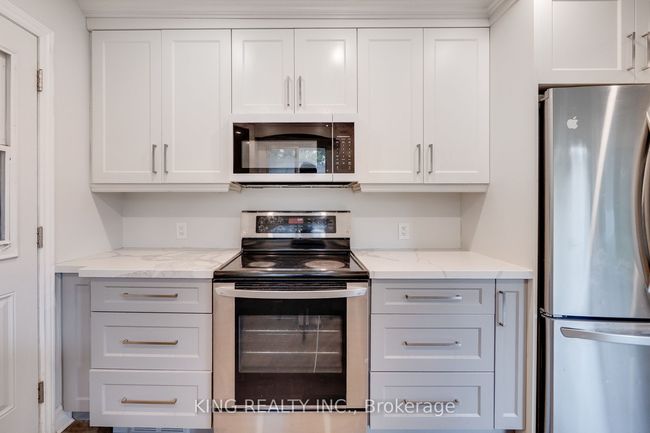 1761 Daleview Cres, House other with 4 bedrooms, 2 bathrooms and 8 parking in Cambridge ON | Image 9