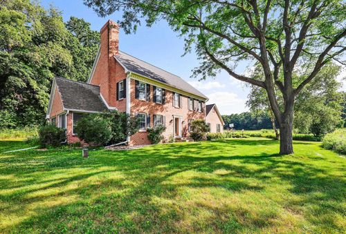 3409 Noll Valley Circle, Middleton, WI, 53593 | Card Image