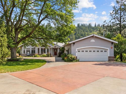 1703 W 25th Ave, Spokane, WA, 99224-4508 | Card Image