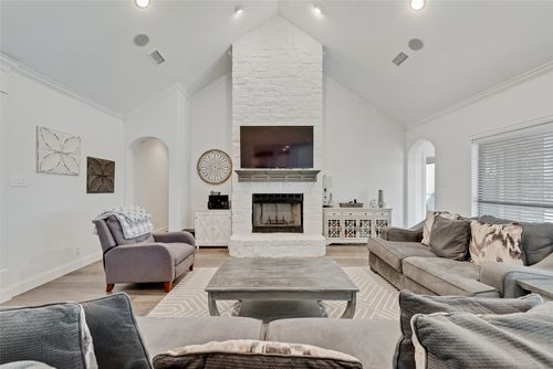 111 Whispering Winds Dr, Gunter, TX, 75058-2560 | Card Image