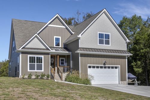 9 Oldfield Ln, Brush Creek, TN, 38547-2400 | Card Image